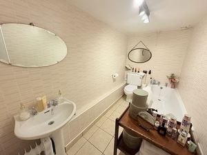 Photo 1- click for photo gallery